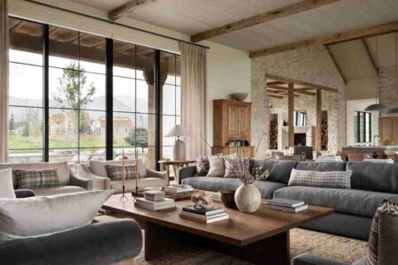 Characteristics of modern farmhouse interior design